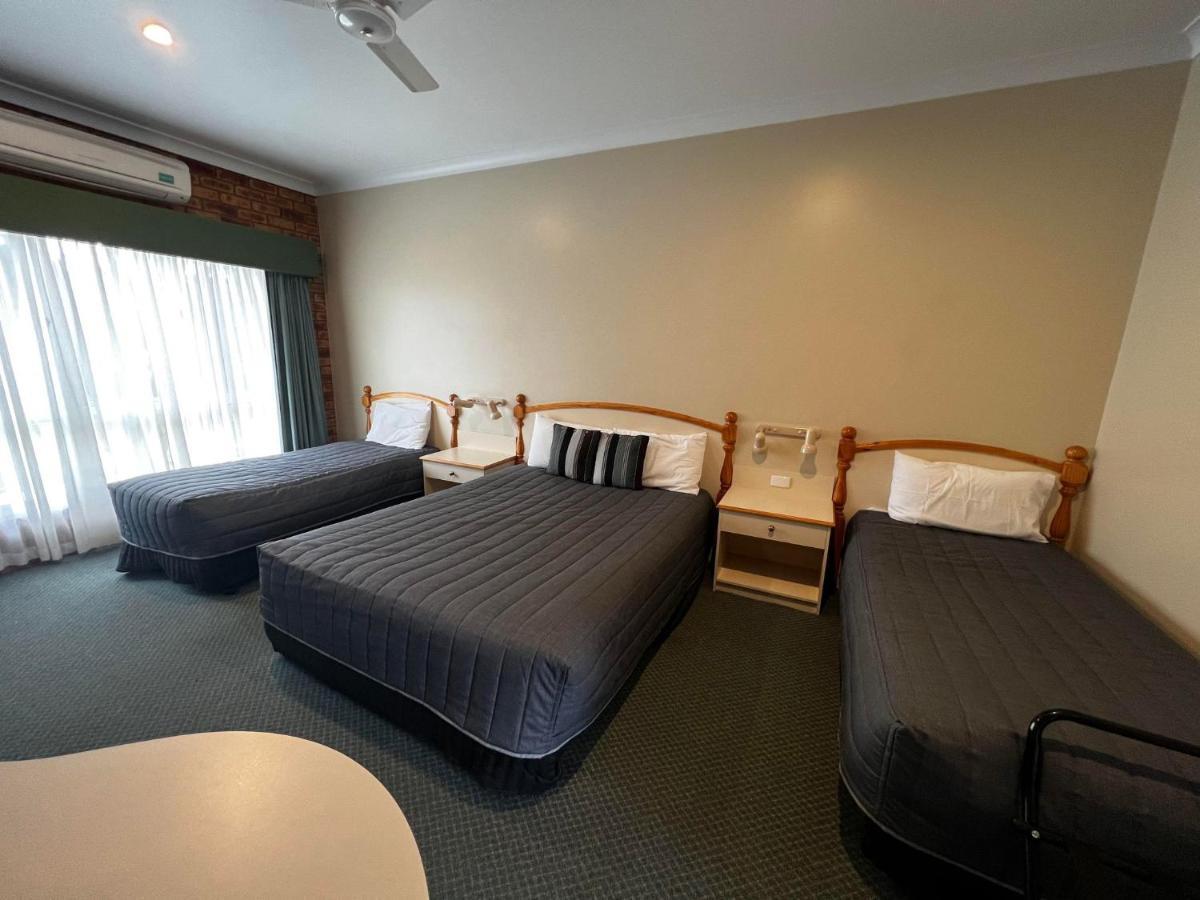 Tumbarumba Motel & Elms Restaurant Εξωτερικό φωτογραφία