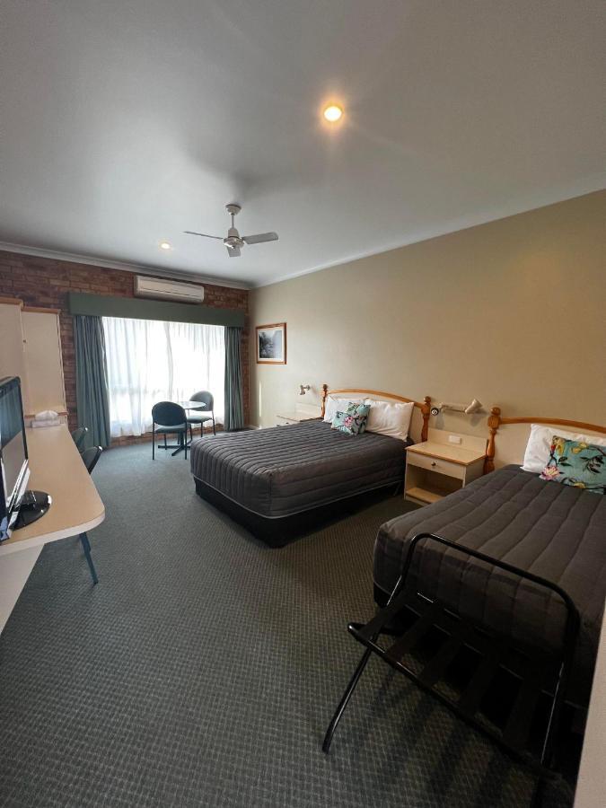 Tumbarumba Motel & Elms Restaurant Εξωτερικό φωτογραφία