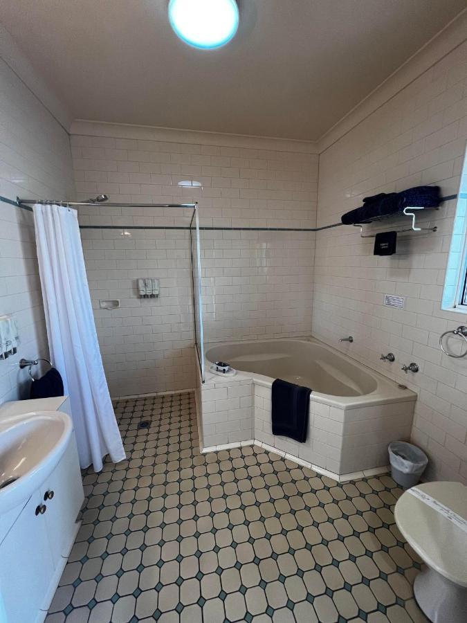 Tumbarumba Motel & Elms Restaurant Εξωτερικό φωτογραφία