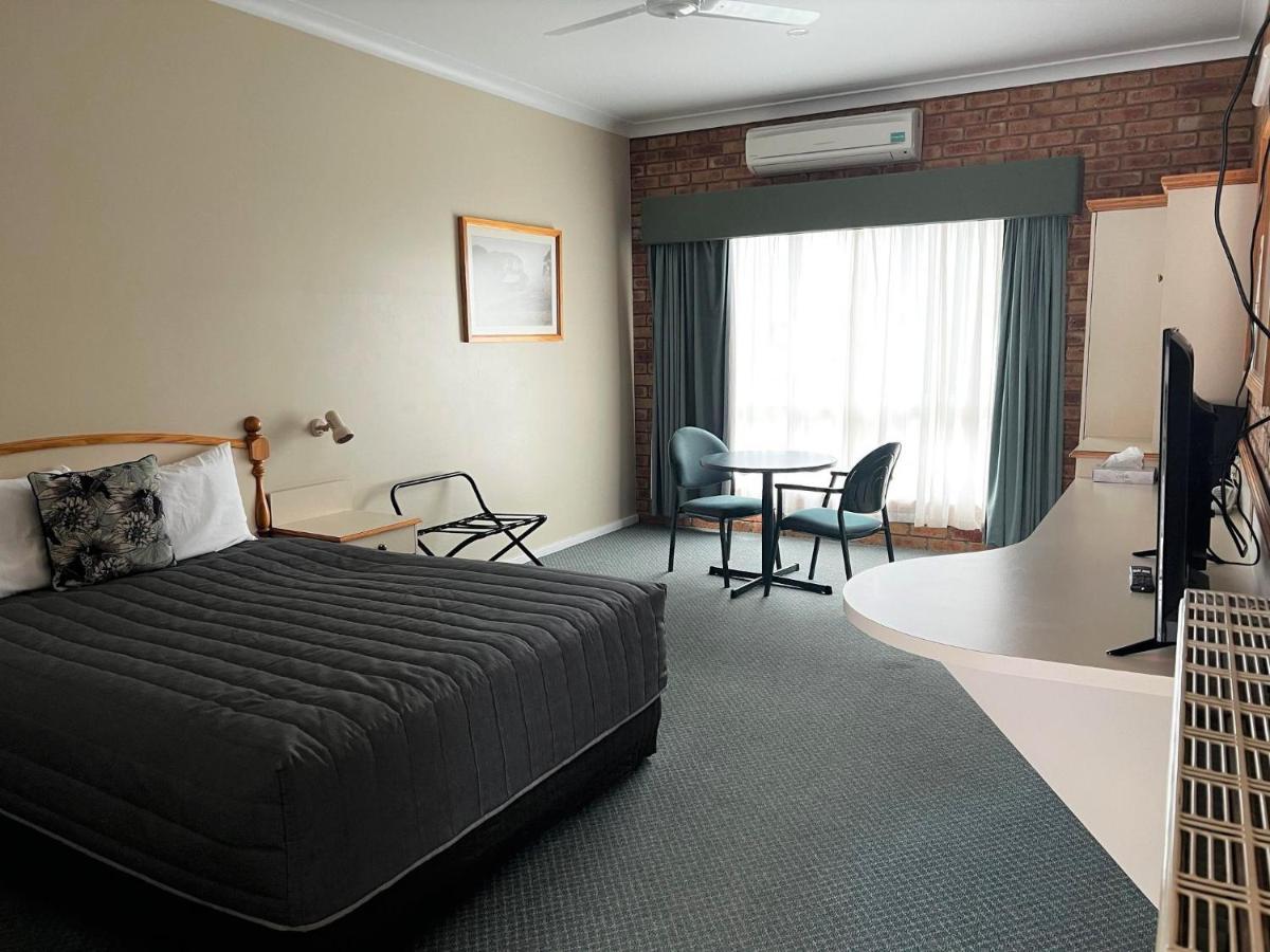 Tumbarumba Motel & Elms Restaurant Εξωτερικό φωτογραφία