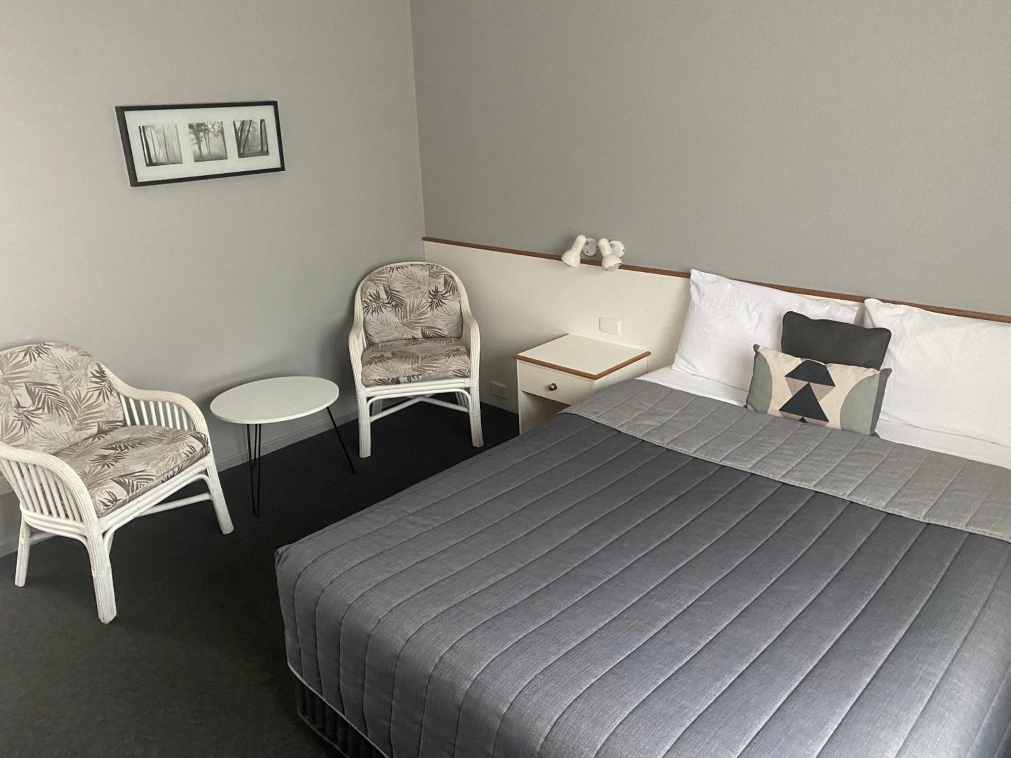 Tumbarumba Motel & Elms Restaurant Εξωτερικό φωτογραφία