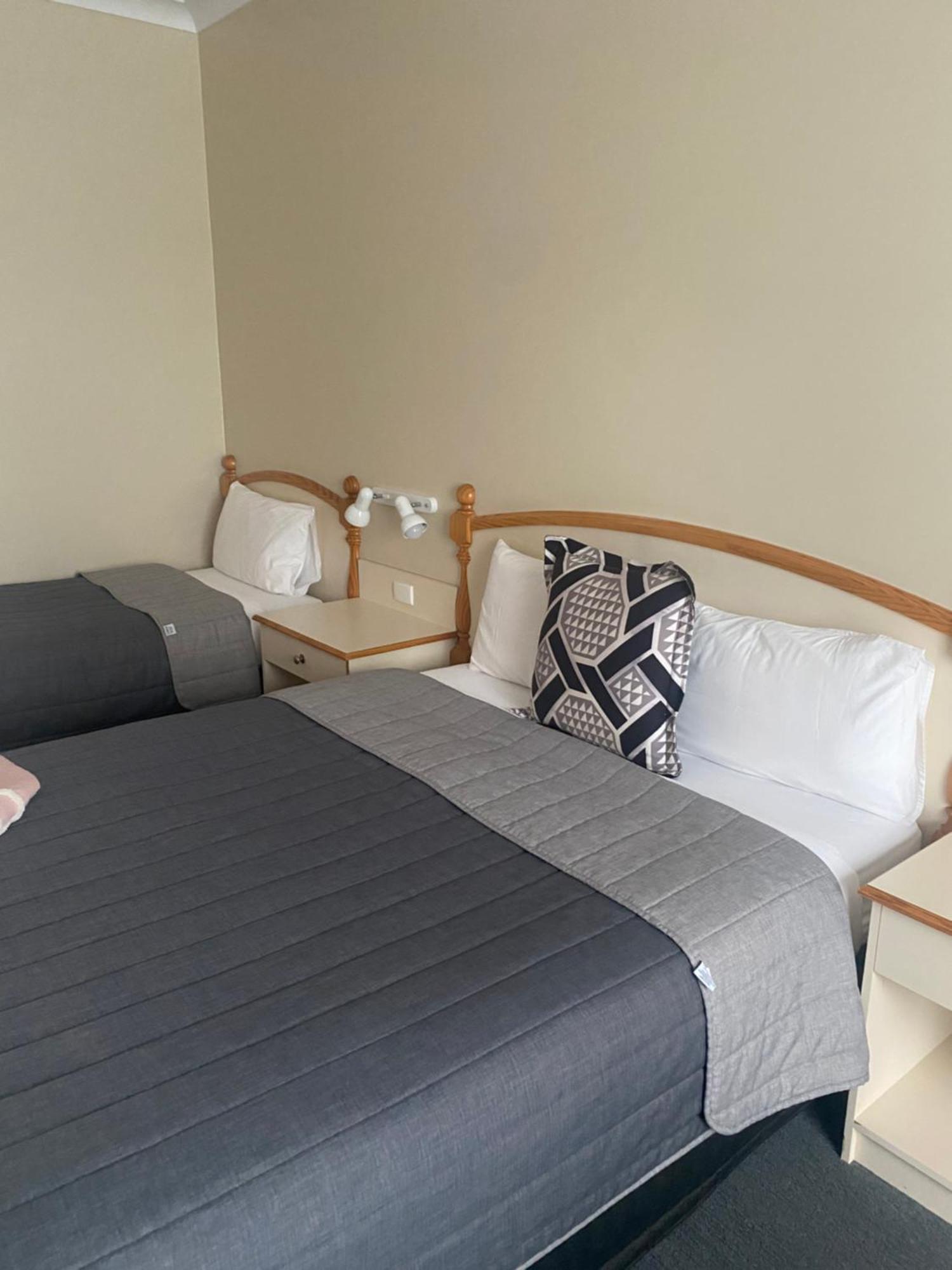 Tumbarumba Motel & Elms Restaurant Εξωτερικό φωτογραφία